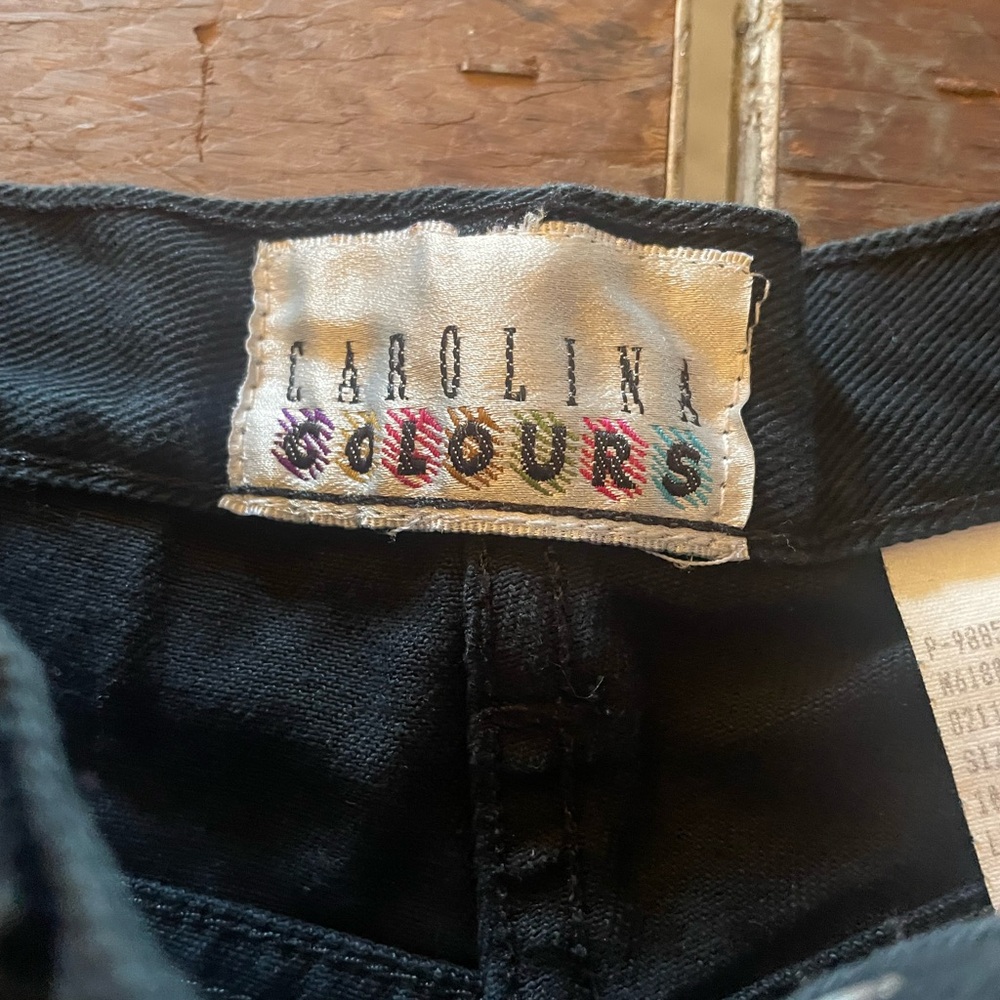 Carolina Colours Women's Black Jeans